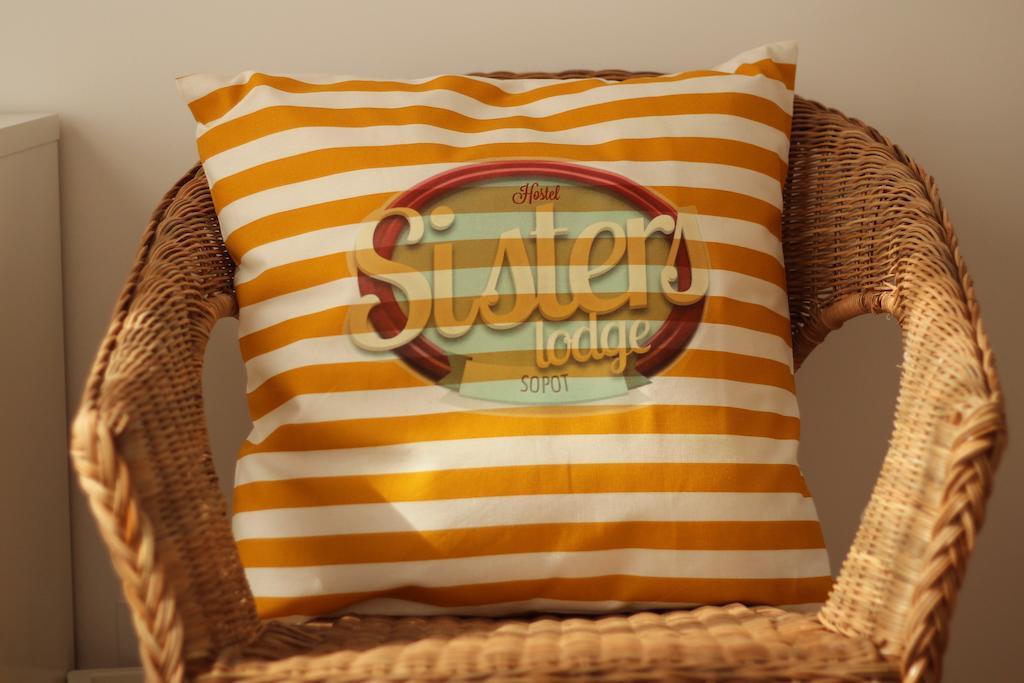 Sisters Lodge Hostel Sopot Ngoại thất bức ảnh